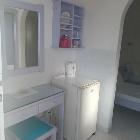 Nikolas Guest house *